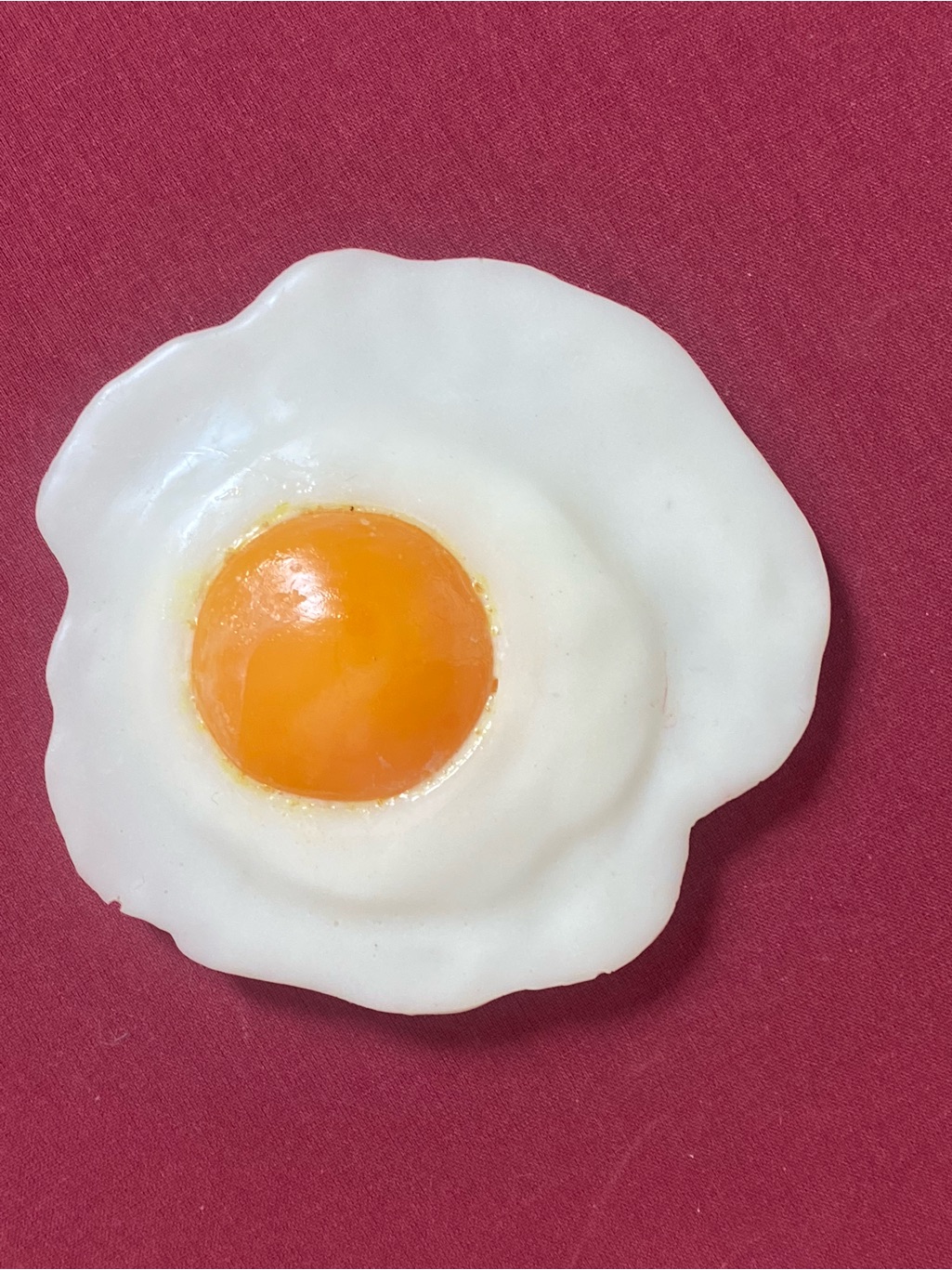 Puppets & Puppets Resin Egg With Diy Brooch Back — image 2 of 5